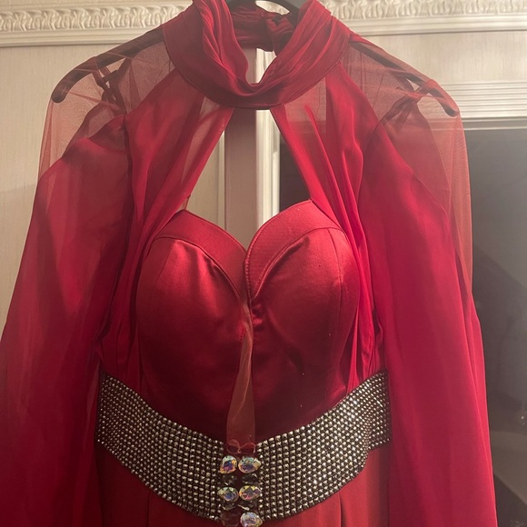 Prom - Picture 3 of 5